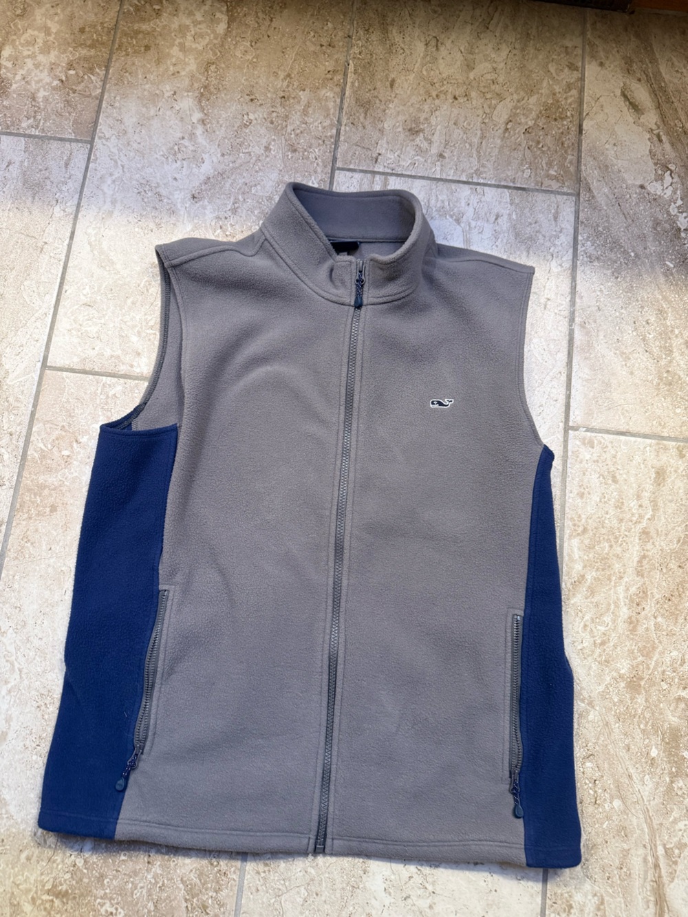 Vineyard Vines men’s fleece vest size M gray navy full zip preppy coastal